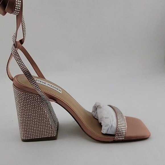 New Steve Madden Meaningful Blush Sparkle Stappy Heel - Picture 4 of 12